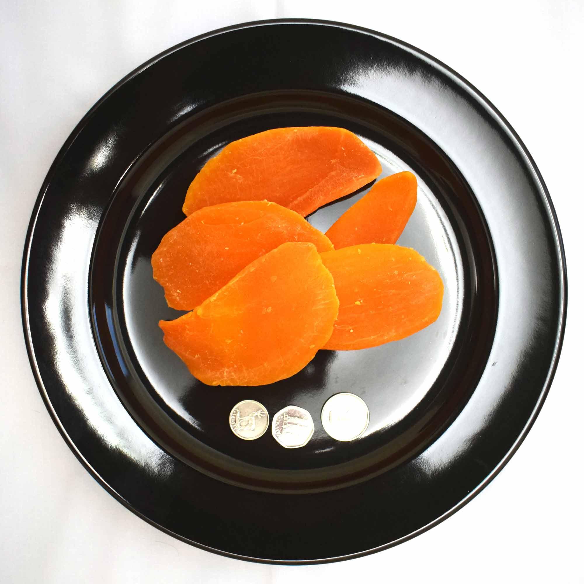 Dried mango slices